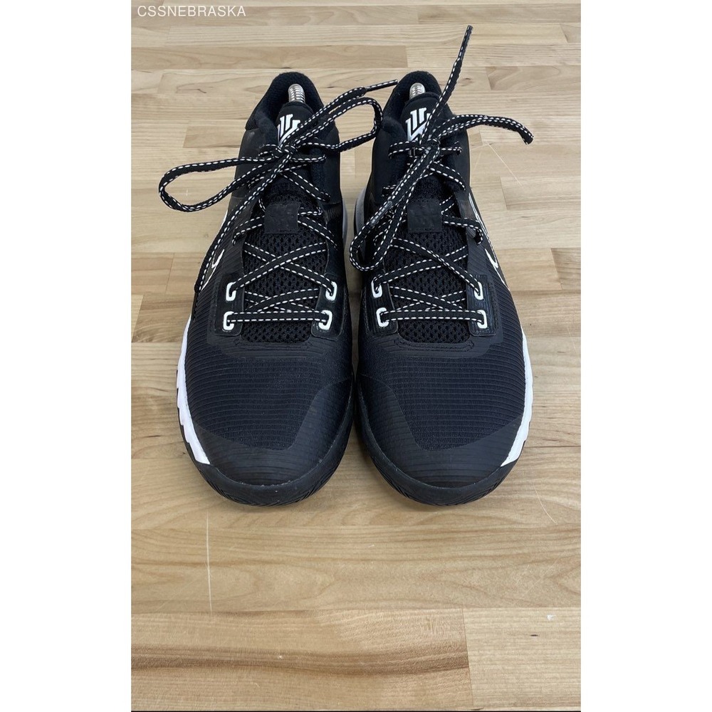Nike Kids Black and White Sneakers